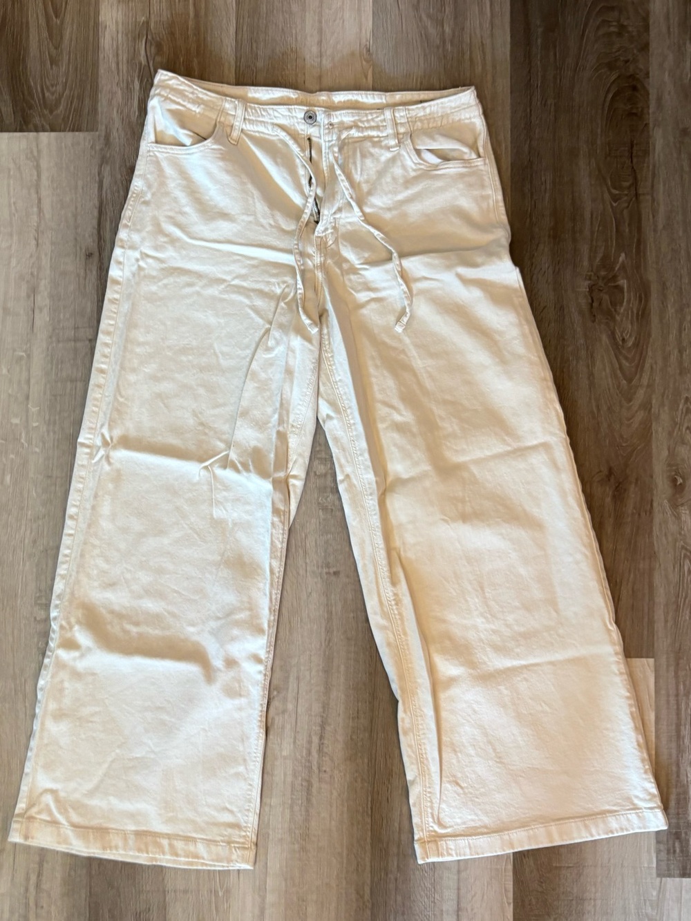 American Eagle Size 10 Reg Wide Leg Stretch Jeans Cream Off White Drawstring